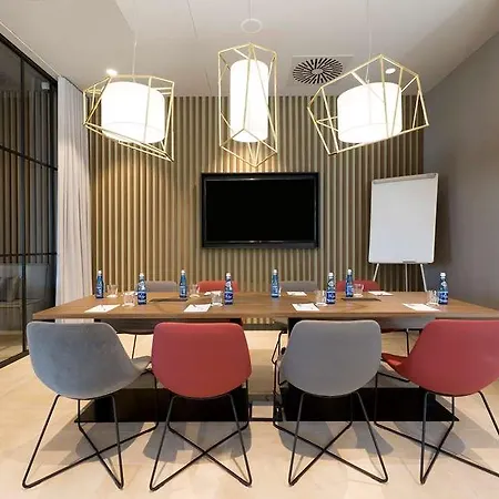 Hampton By Hilton Krakow Airport 3* Balice