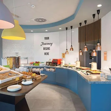 Hotell Hampton By Hilton Krakow Airport Balice