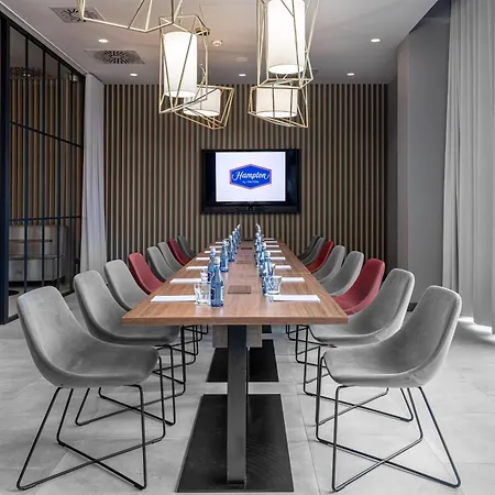 Hampton By Hilton Krakow Airport 3* Balice