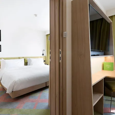 호텔 Hampton By Hilton Krakow Airport Balice