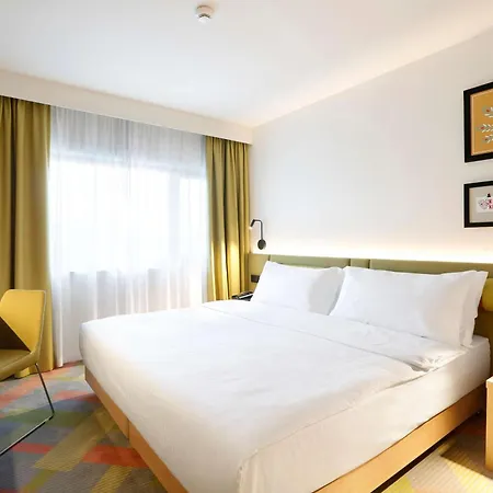 Hampton By Hilton Krakow Airport Отель Балице