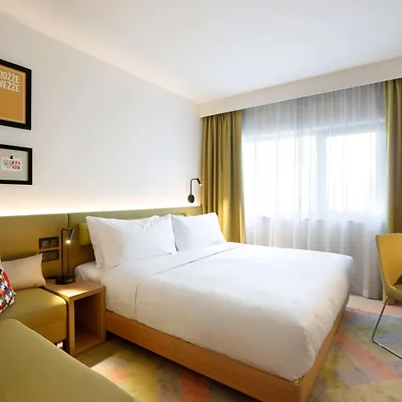 Отель Hampton By Hilton Krakow Airport 3*