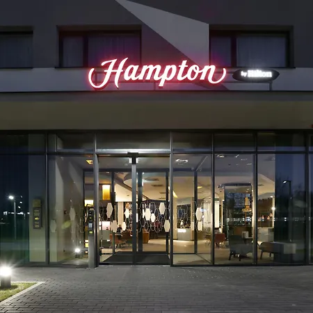 Hampton By Hilton Krakow Airport 3*