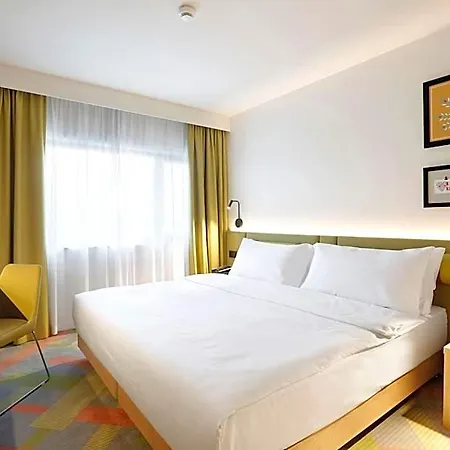 Hampton By Hilton Krakow Airport Hotel 3*