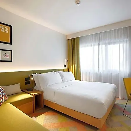 Hotel Hampton By Hilton Krakow Airport 3*