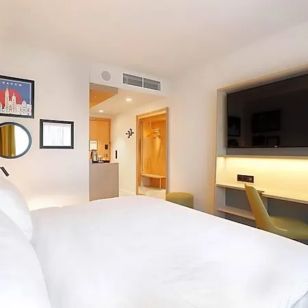 Hampton By Hilton Krakow Airport Balice