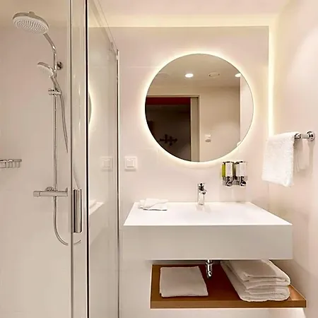 Hampton By Hilton Krakow Airport 3* Balice
