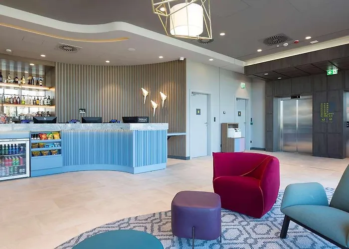 Hampton By Hilton Krakow Airport 3*