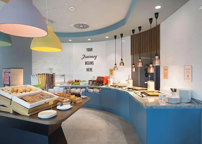 מלון Hampton By Hilton Krakow Airport Balice